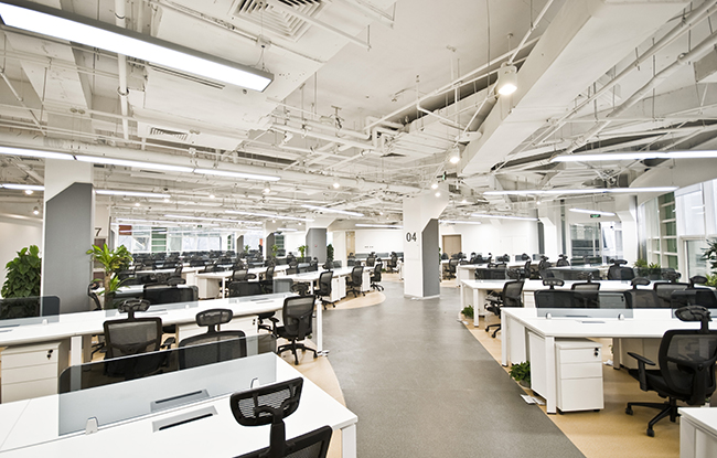 When an emergency strikes Class-A high-rise and medical office buildings, prompt response eases the loss of productivity and revenue. EDS helps resolve urgent fire, water, and facilities issues by working closely with clients to provide a comprehensive solution.